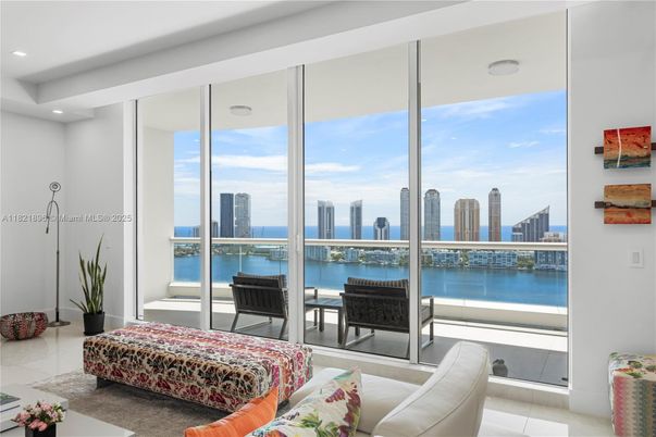 Water, Interior, Living room, Other