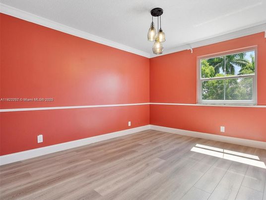 Empty room, Interior, Pendant Lights, Wood Texture Flooring