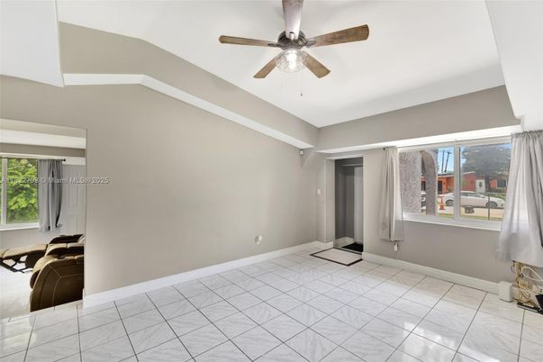 Empty room, Interior, Marble