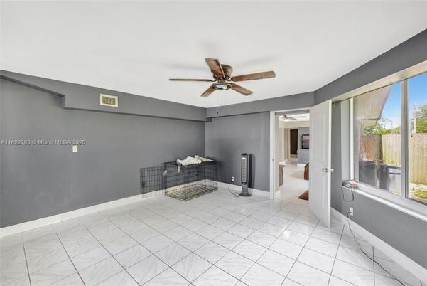 Empty room, Fireplace, Interior, Marble