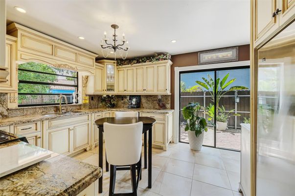 Interior, Kitchen, Pendant Lights, Recessed Lighting