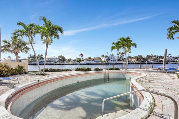 Exterior, Pool, Water