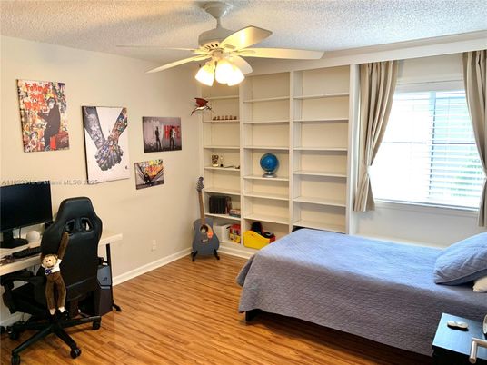 Bedroom, Home Office, Interior, Wood Texture Flooring