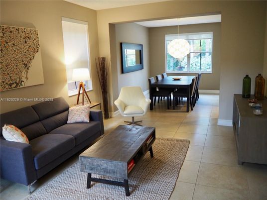 Dining room, Interior, Living room, Pendant Lights