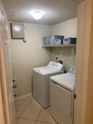 Interior, Washer
