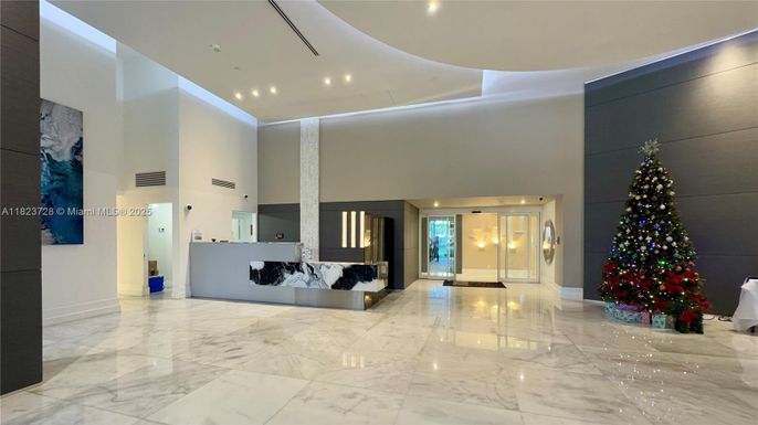 Interior, Marble, Recessed Lighting