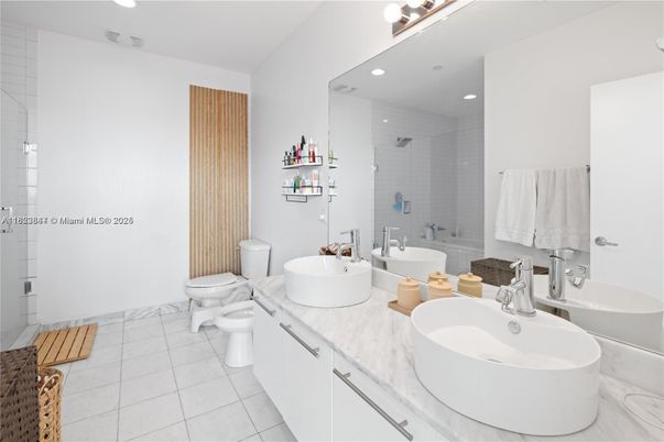 Bathroom, Dual Sink Vanities, Glass Shower, Interior, Recessed Lighting