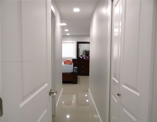 Interior, Recessed Lighting
