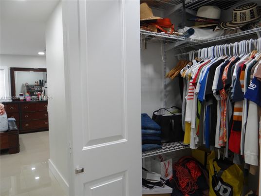 Interior, Recessed Lighting, Walk-in Closets