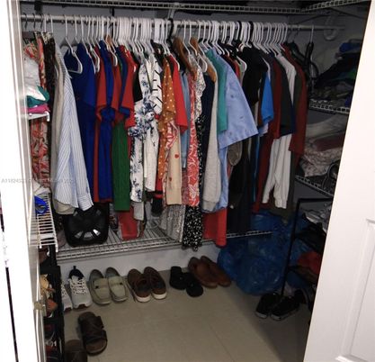 Interior, Walk-in Closets