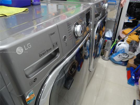 Interior, Washer