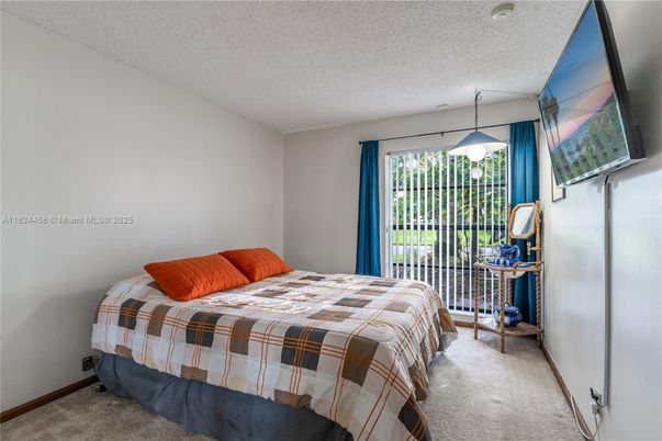 Bedroom, Interior, Pendant Lights