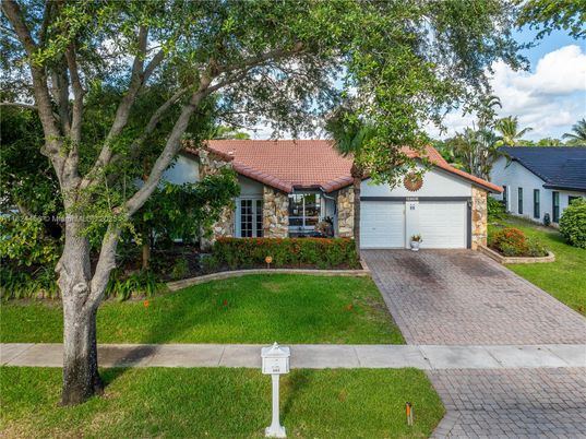 Attached, Backyard, Exterior, Facade, Ranch