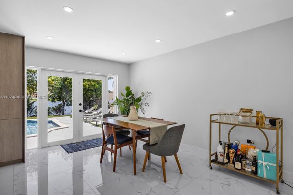 Dining room, Interior, Marble, Recessed Lighting