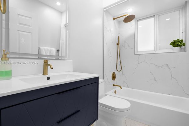 Bathroom, Interior, Marble Walls, Recessed Lighting