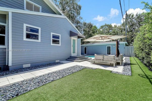 Backyard, Exterior, Pool