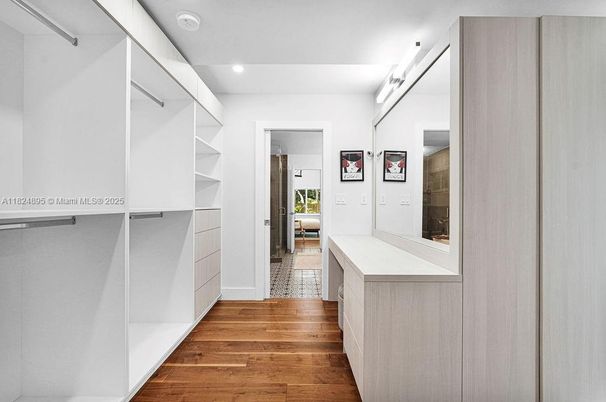 Interior, Recessed Lighting, Walk-in Closets, Wood Texture Flooring