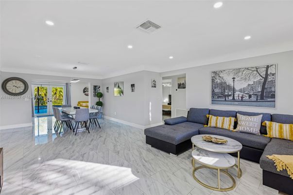 Dining room, Interior, Living room, Marble, Recessed Lighting