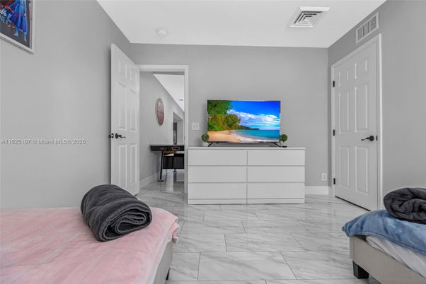 Bedroom, Interior, Marble