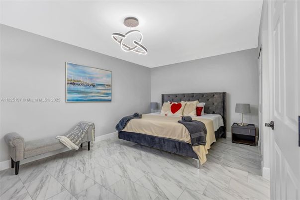 Bedroom, Interior, Marble, Pendant Lights