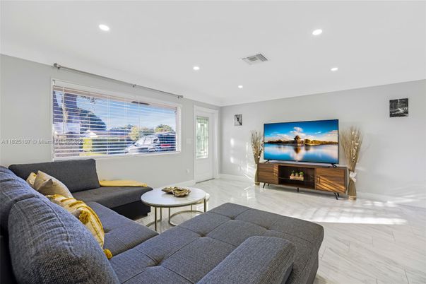 Interior, Living room, Marble, Recessed Lighting