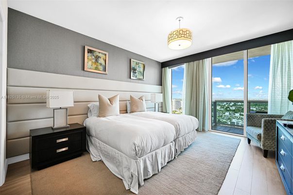 Bedroom, Interior, Water, Wood Texture Flooring