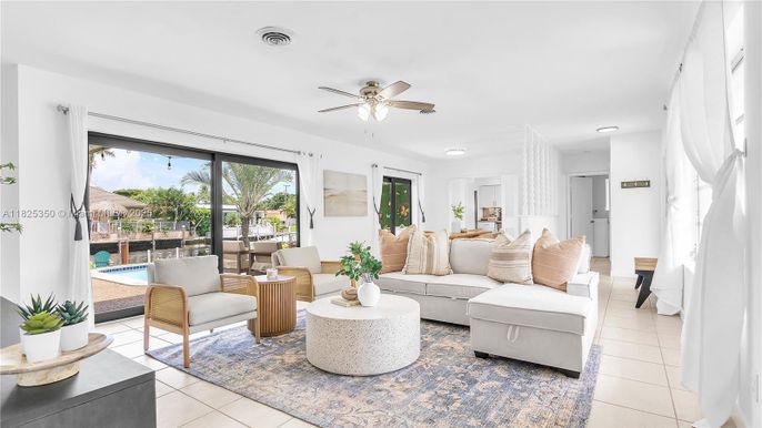 Interior, Living room, Recessed Lighting
