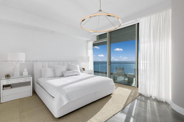 Bedroom, Interior, Pendant Lights, Water