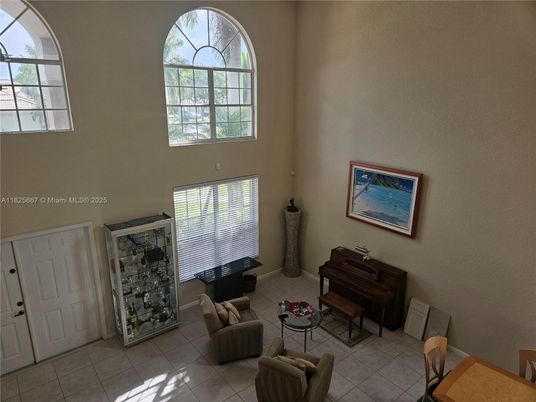 Interior, Living room, Piano