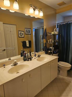 Bathroom, Dual Sink Vanities, Interior