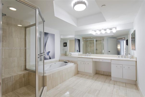 Bathroom, Dual Sink Vanities, Glass Shower, Interior, Recessed Lighting