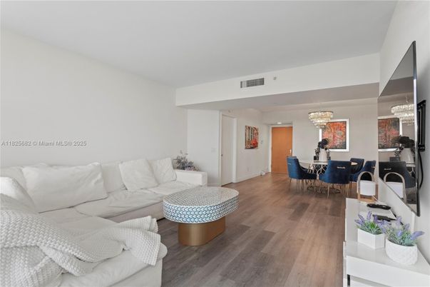 Chandelier, Dining room, Interior, Living room, Wood Texture Flooring