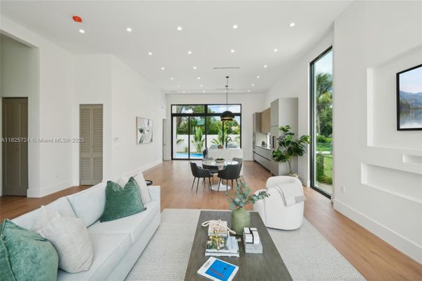Dining room, Interior, Living room, Pendant Lights, Recessed Lighting, Wood Texture Flooring