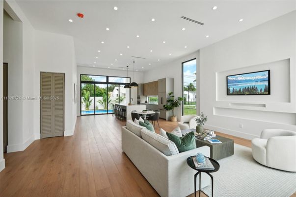 Interior, Kitchen, Living room, Pendant Lights, Recessed Lighting, Wood Texture Flooring