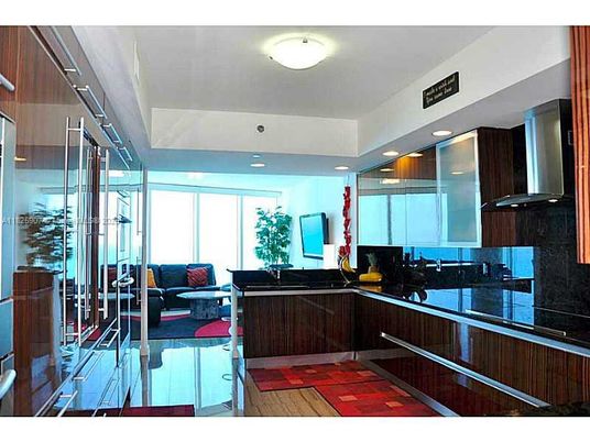 Interior, Kitchen, Living room, Recessed Lighting, Wood Texture Flooring