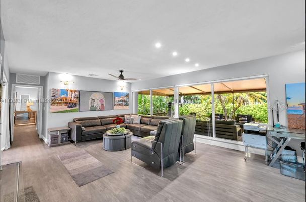 Home Office, Interior, Living room, Recessed Lighting, Wood Texture Flooring