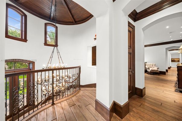 Chandelier, Interior, Pendant Lights, Recessed Lighting, Wood Texture Flooring