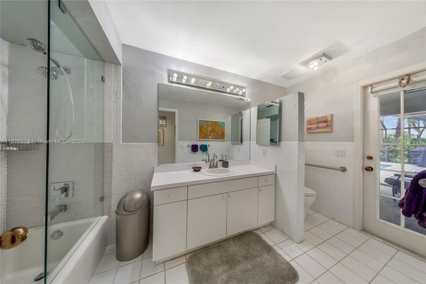 Bathroom, Dual Sink Vanities, Glass Shower, Interior