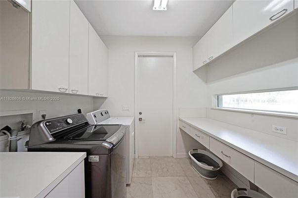 Interior, Marble, Washer