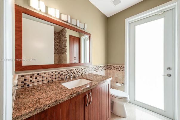 Bathroom, Interior