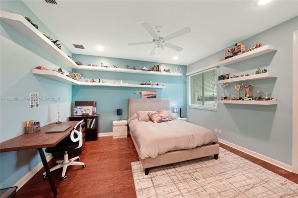 Bedroom, Home Office, Interior, Recessed Lighting, Wood Texture Flooring