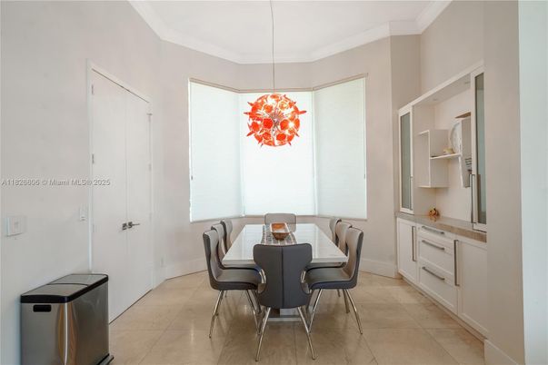 Dining room, Interior, Pendant Lights