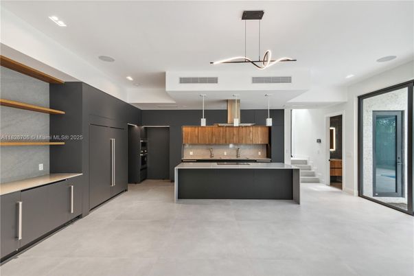 Interior, Kitchen, Pendant Lights, Recessed Lighting