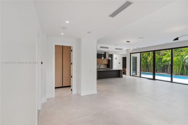 Empty room, Interior, Kitchen, Pendant Lights, Recessed Lighting