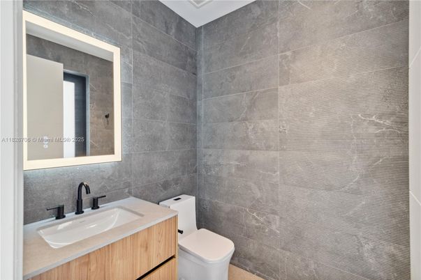Bathroom, Interior