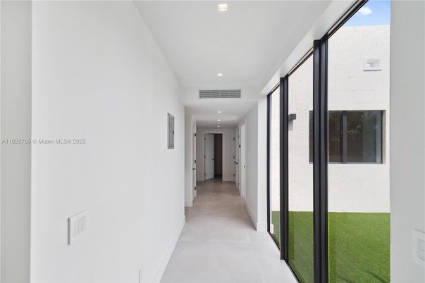 Interior, Recessed Lighting