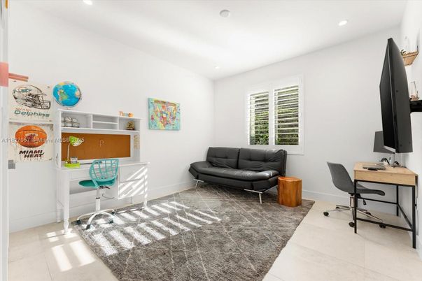 Home Office, Interior, Recessed Lighting
