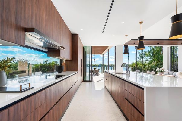 Interior, Kitchen, Pendant Lights, Recessed Lighting, Stainless Steel Appliances, Water
