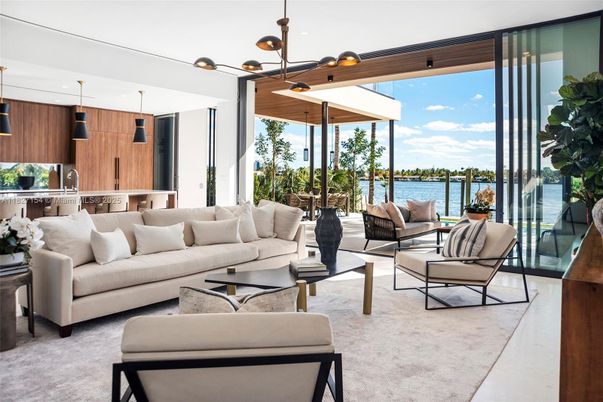 Interior, Kitchen, Living room, Pendant Lights, Water
