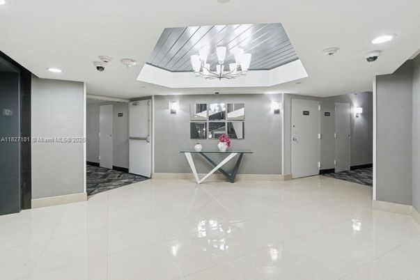 Elevator, Interior, Recessed Lighting
